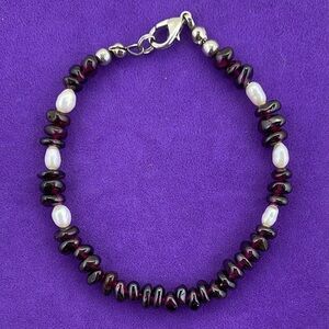💛 Genuine Freshwater Pearl & Deep Garnet Bead Bracelet | Silver Tone